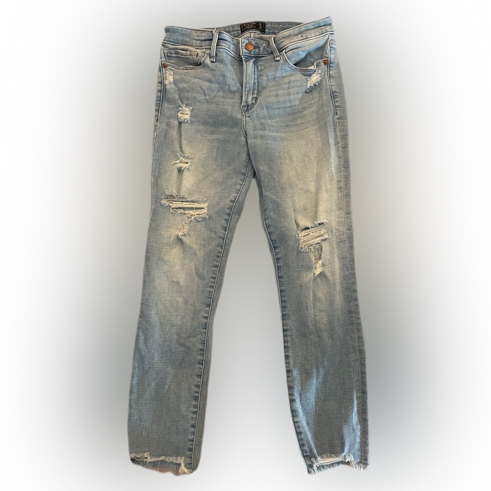 ABERCROMBIE & FITCH HARPER LOW RISE ANKLE JEANS DISTRESSED LIGHT WAS SIZE 27/4